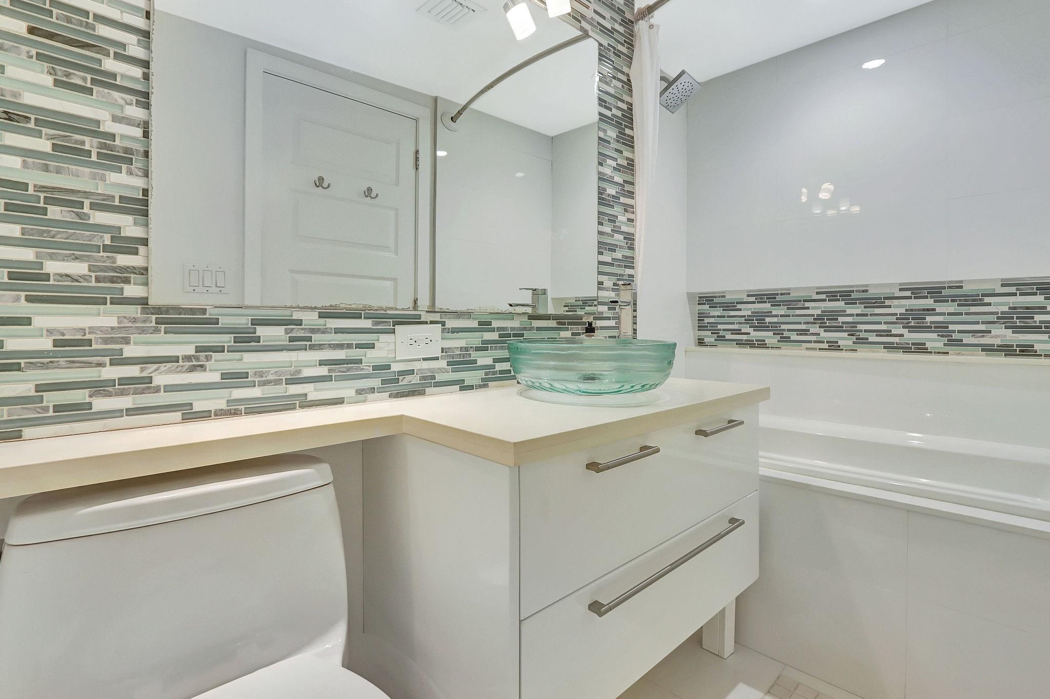 Everglades House Condo - Residential Lease