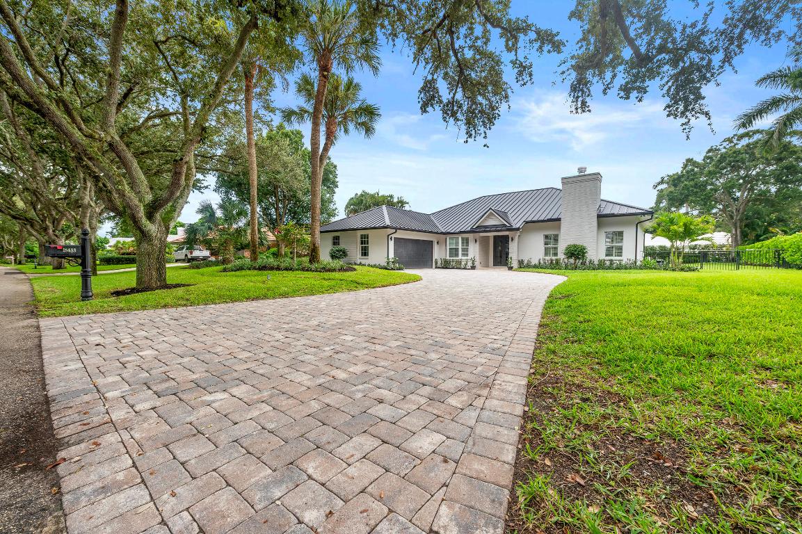 HERITAGE OAKS - Residential
