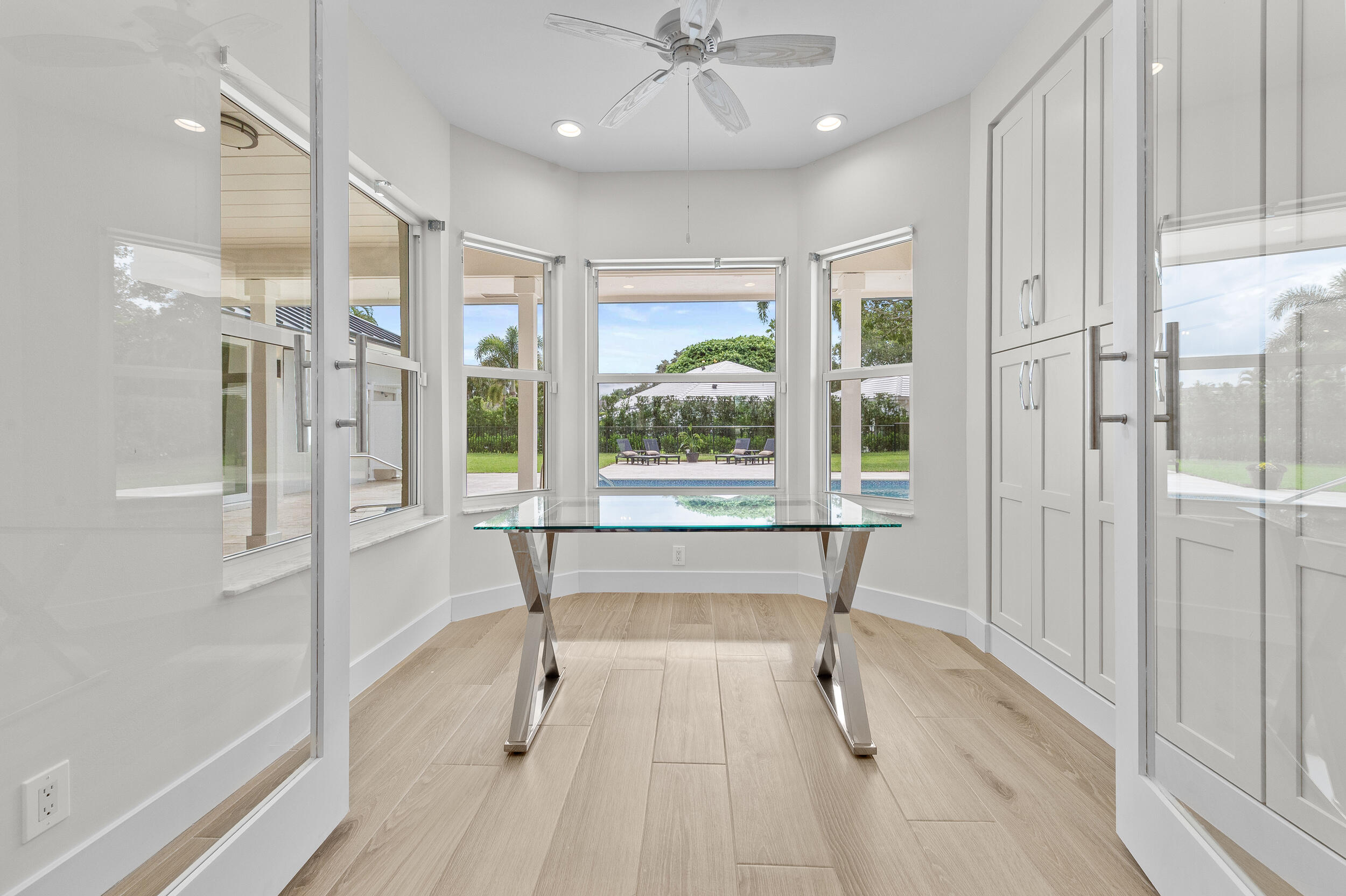 HERITAGE OAKS - Residential