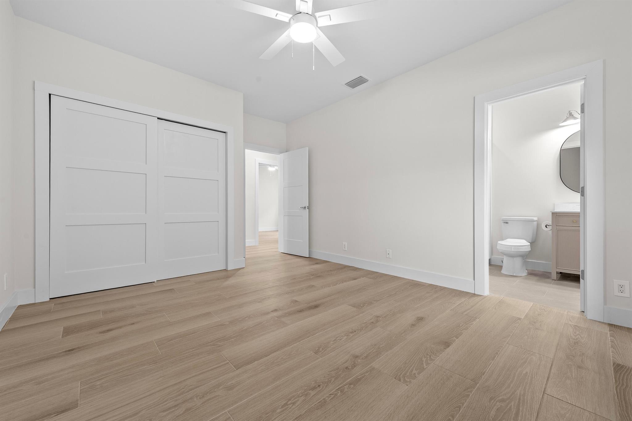 HERITAGE OAKS - Residential