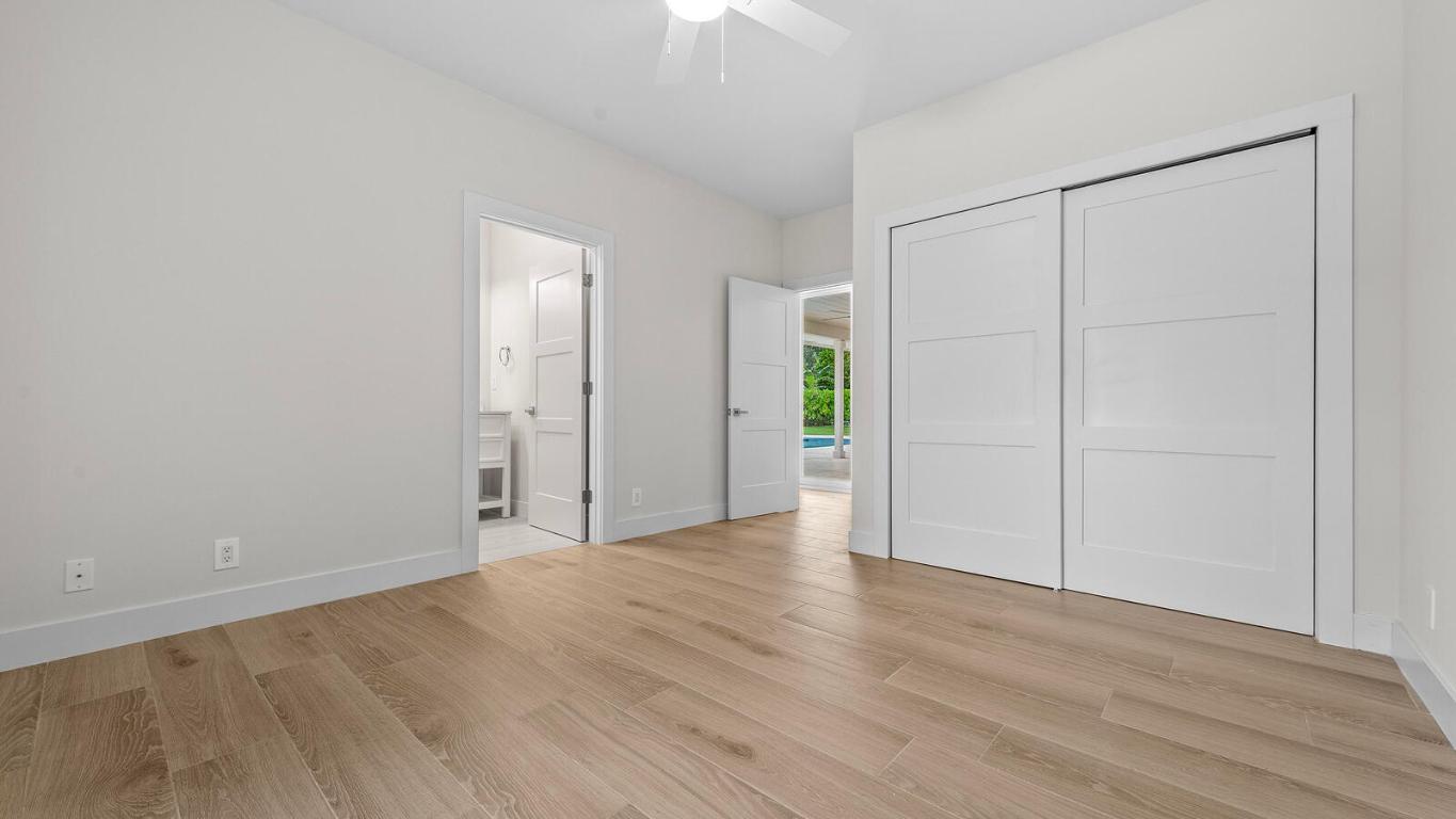 HERITAGE OAKS - Residential