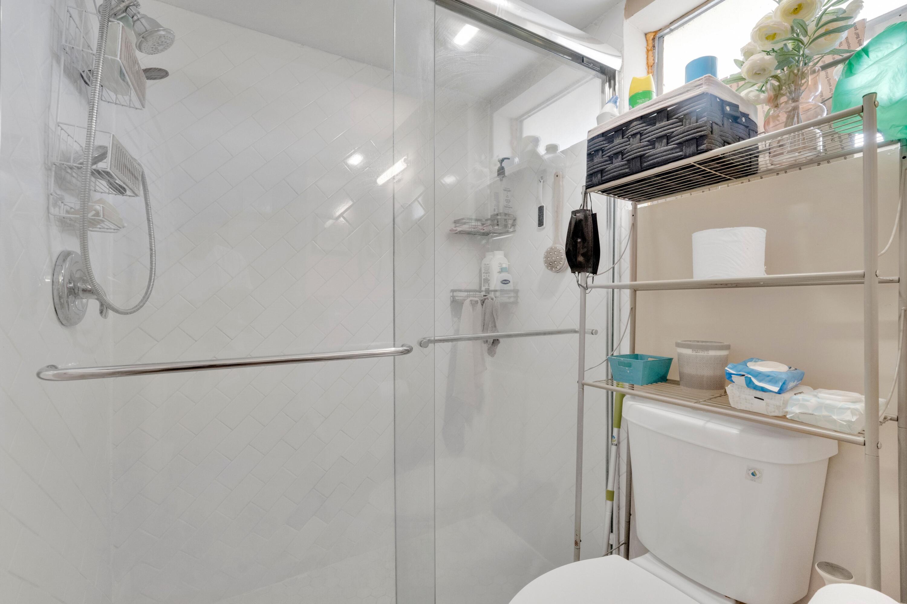 BRENTWOOD TOWNHOUSE 1 - Residential