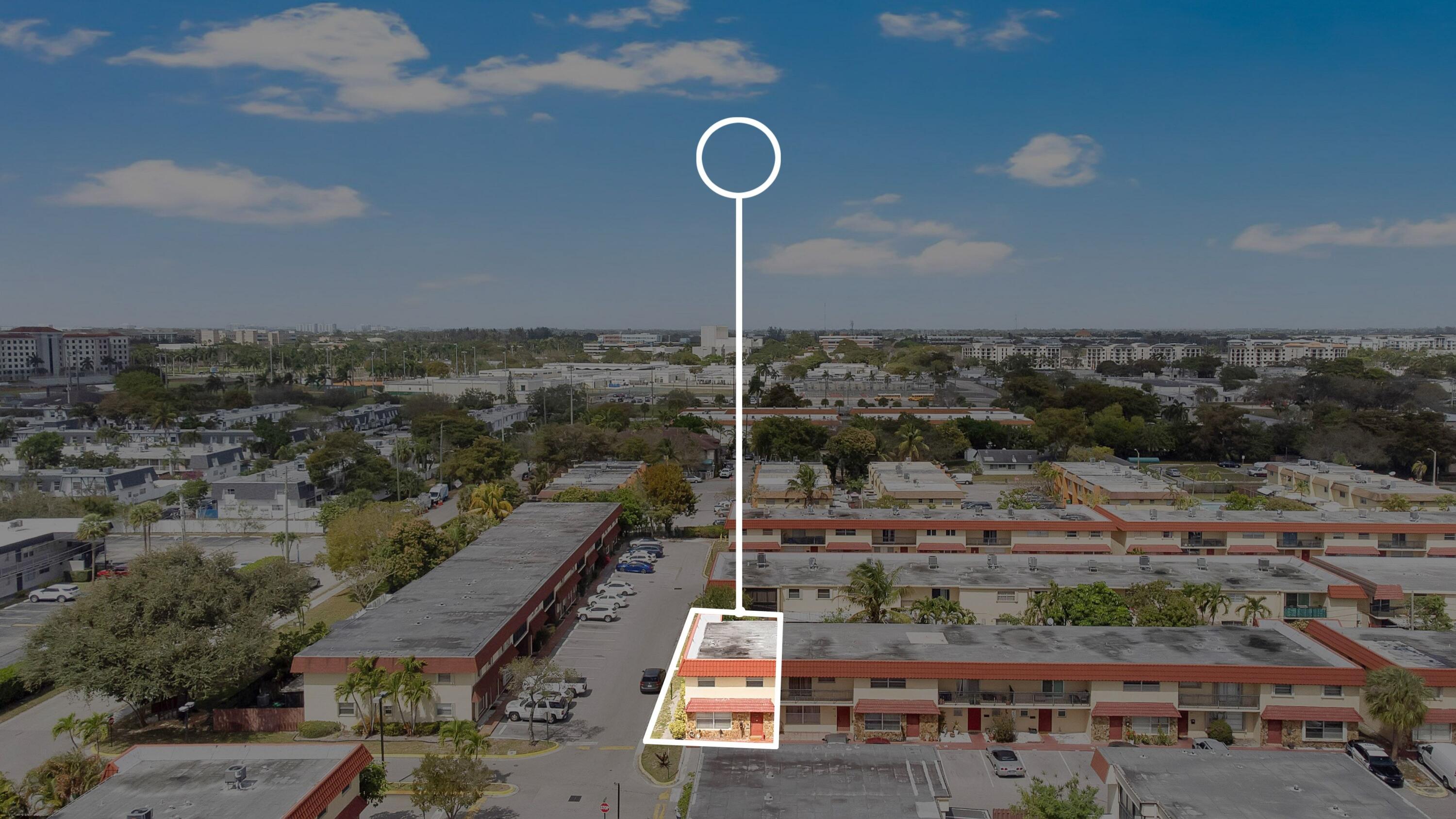 BRENTWOOD TOWNHOUSE 1 - Residential