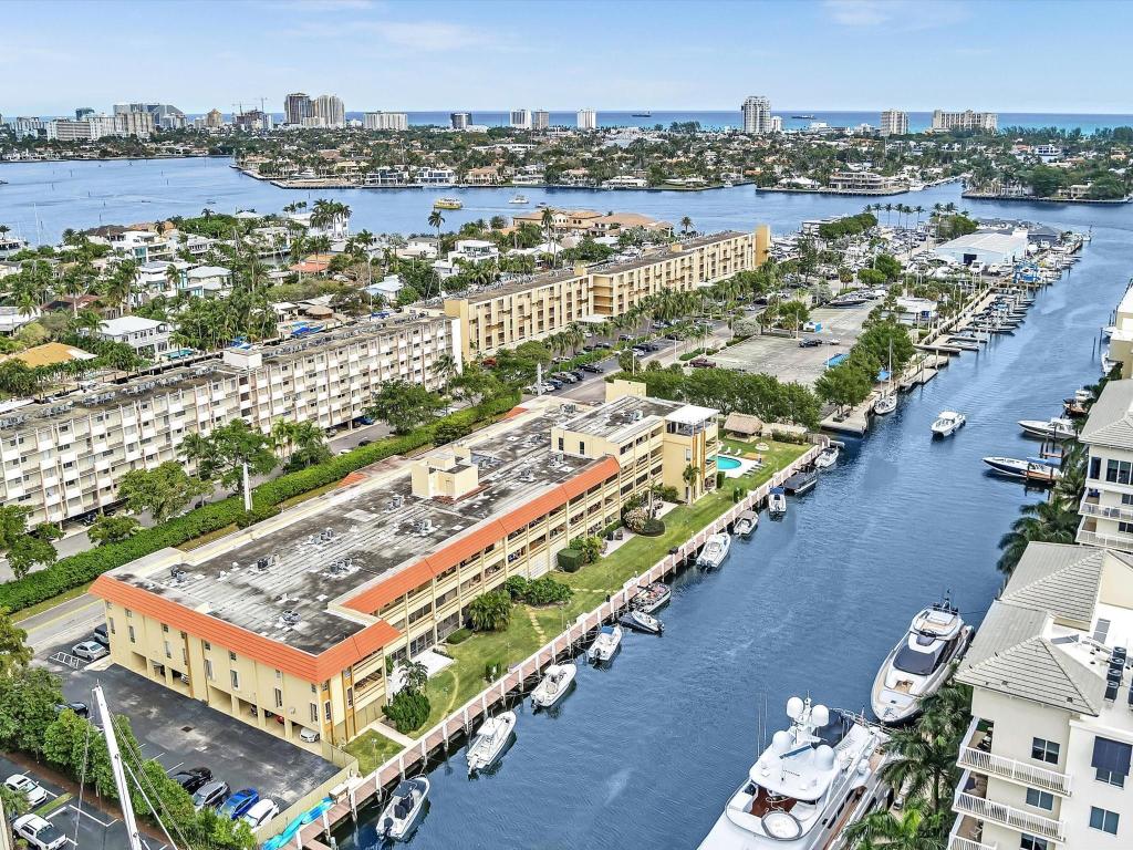 CARAVEL CONDOMINIUM APARTMENTS - Residential