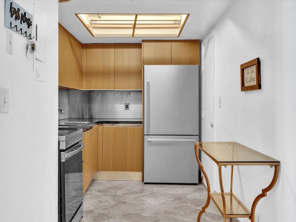 CARAVEL CONDOMINIUM APARTMENTS - Residential