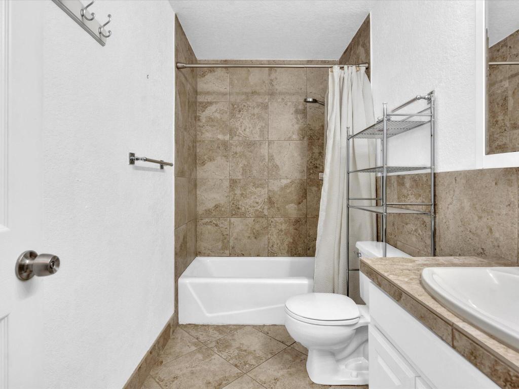 CARAVEL CONDOMINIUM APARTMENTS - Residential