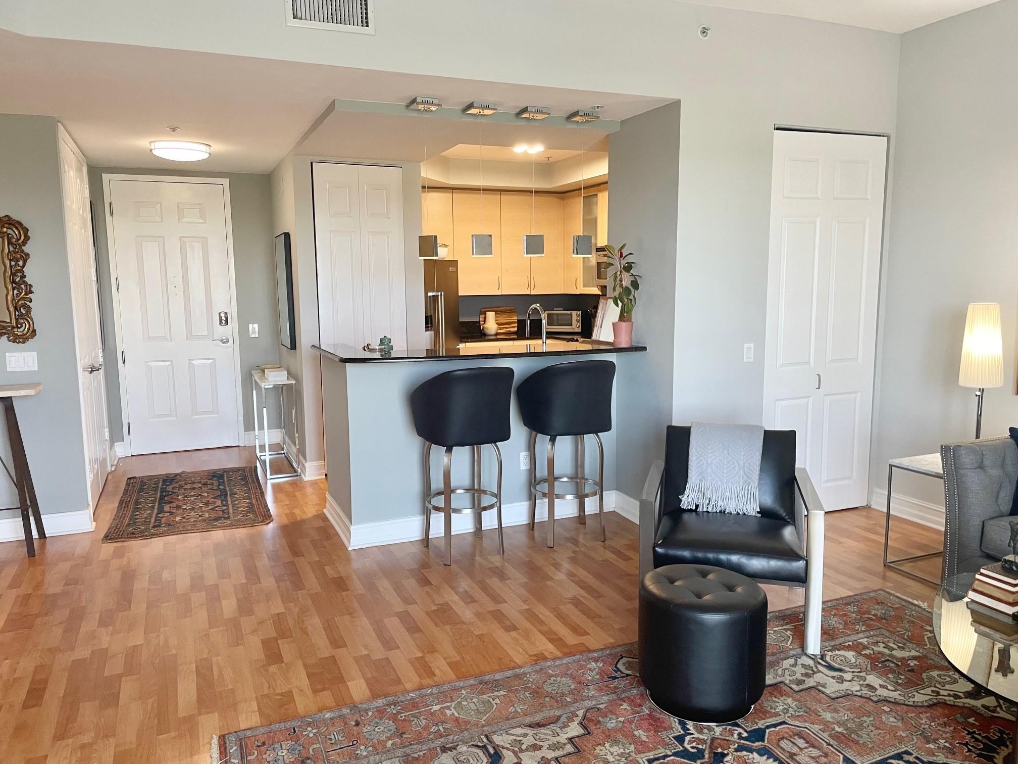 2609 NE 14th Ave 402