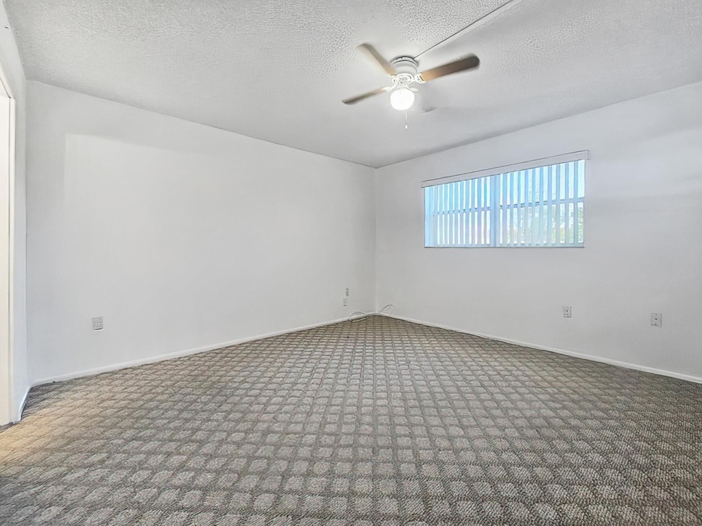 Sunrise Lakes - Residential