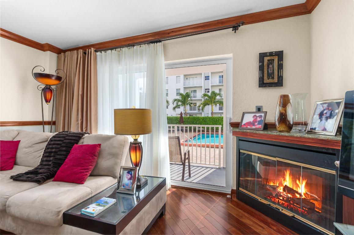 950 Ponce De Leon Road 109