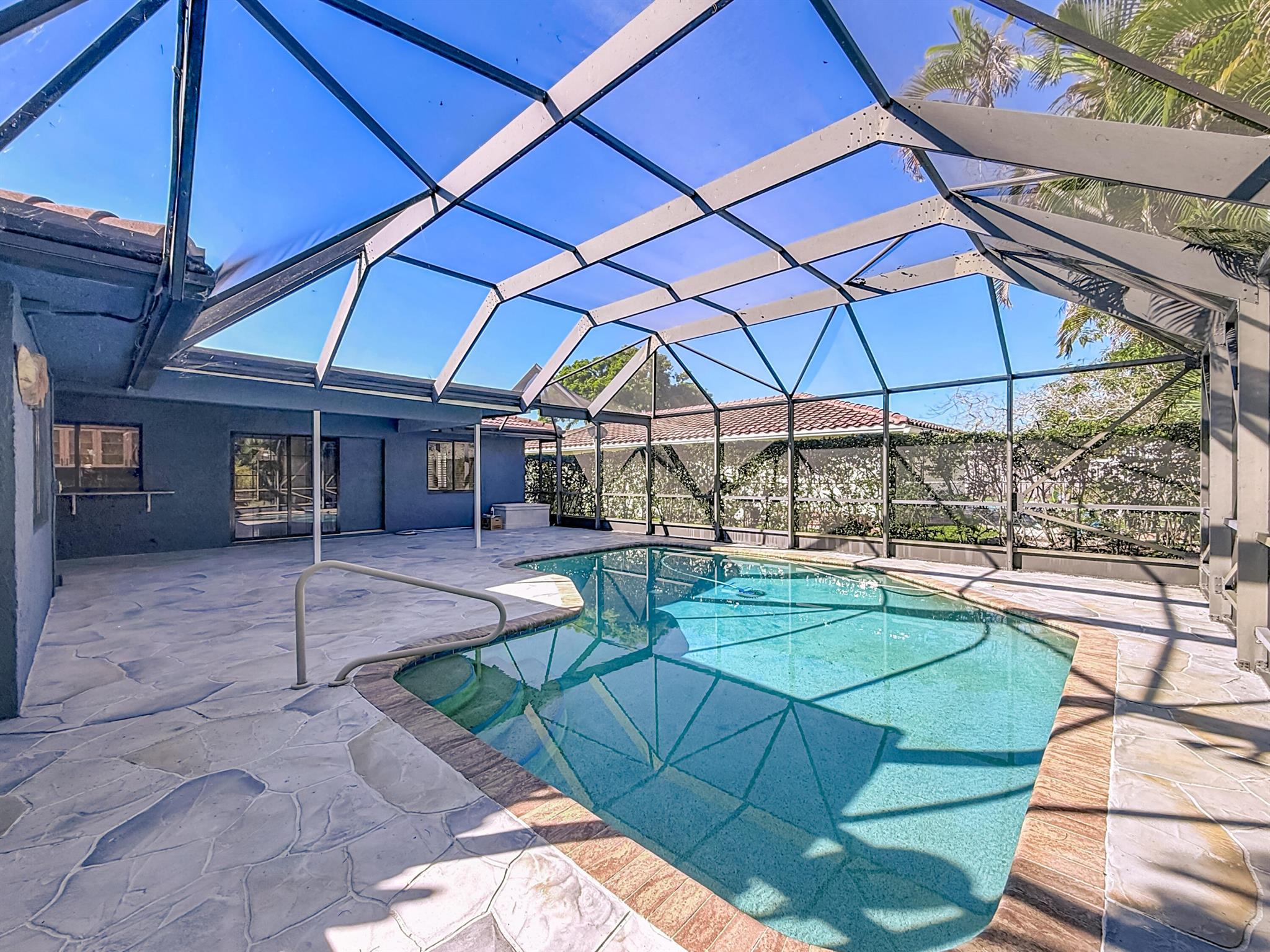 HOLIDAY CITY AT BOCA RATO - Residential