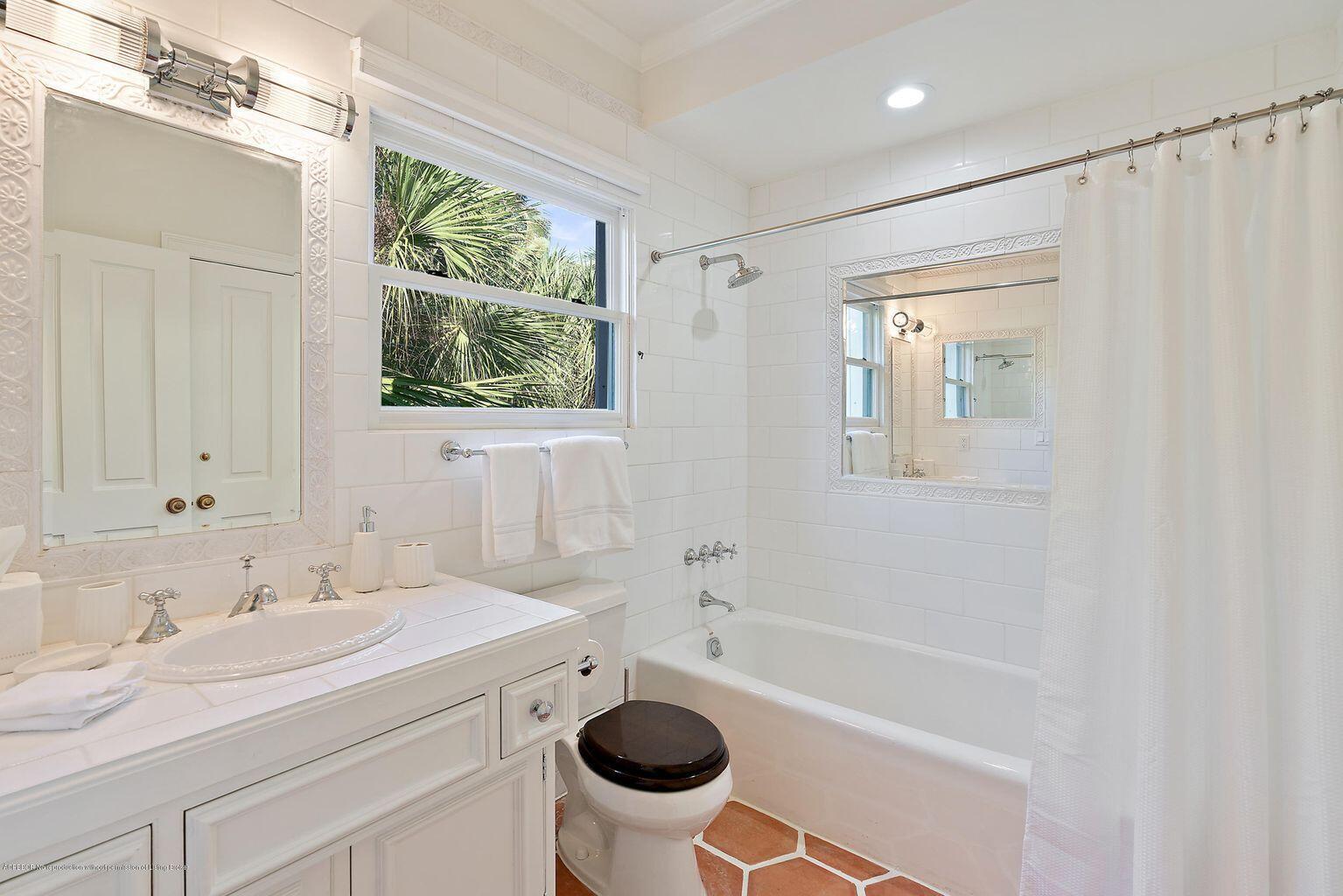 BOCA RATONE COLET - Residential