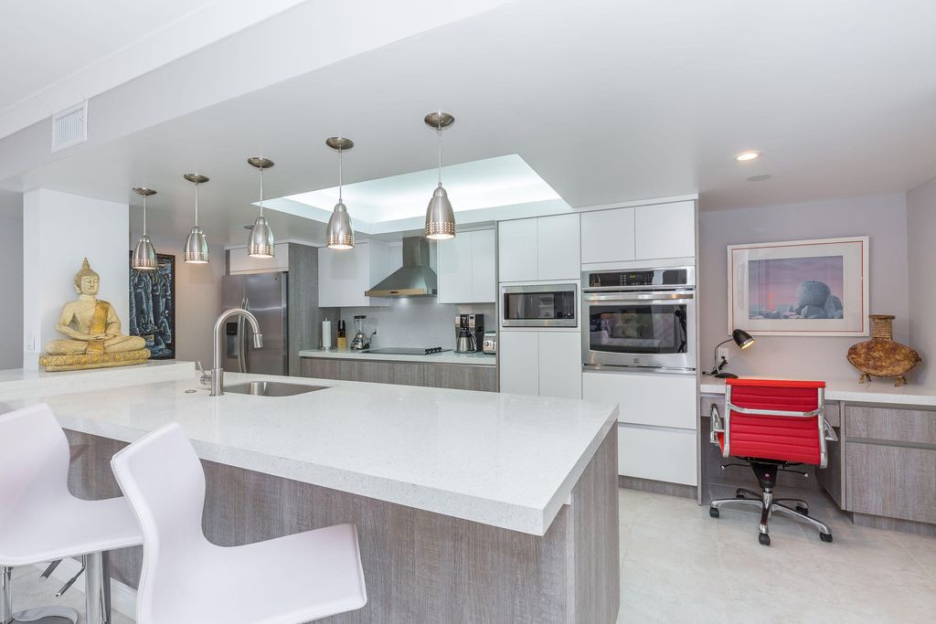 Photo of 2455 Lindell Boulevard #3304, Delray Beach, FL 33444 (MLS # B26019673)