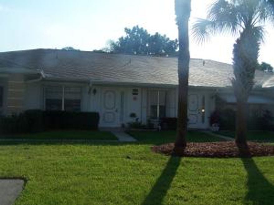 Nice and very clean unit.