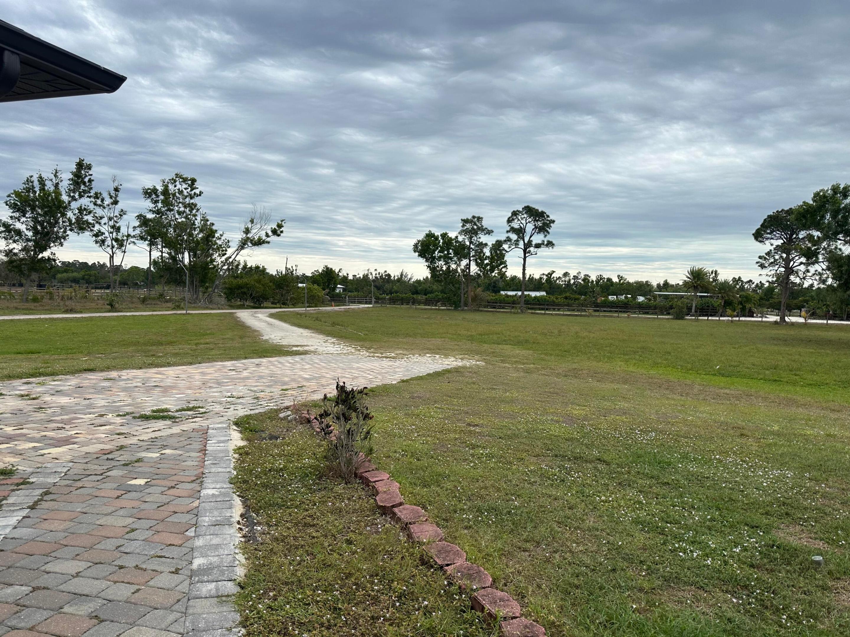 Acreage & Unrec - Residential Lease