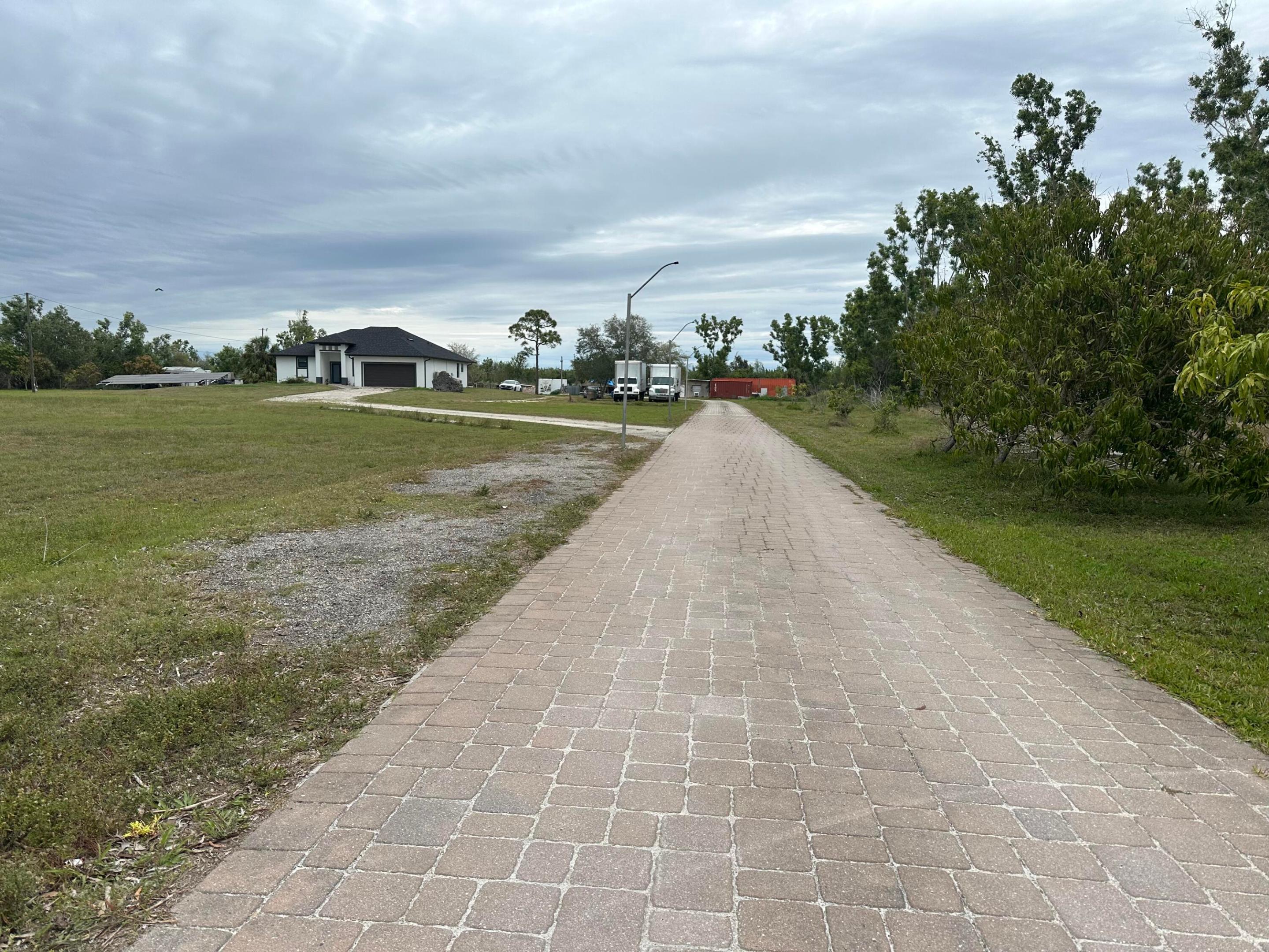 Acreage & Unrec - Residential Lease