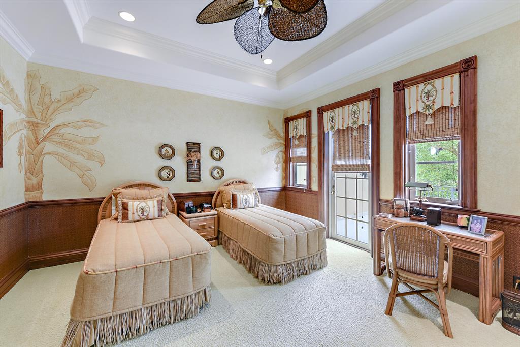 ST ANDREWS COUNTRY CLUB - Residential