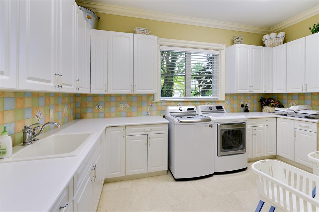 ST ANDREWS COUNTRY CLUB - Residential