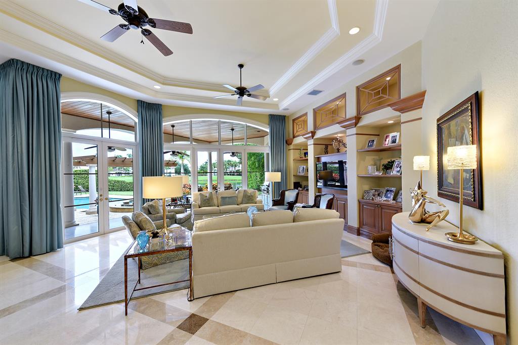 ST ANDREWS COUNTRY CLUB - Residential