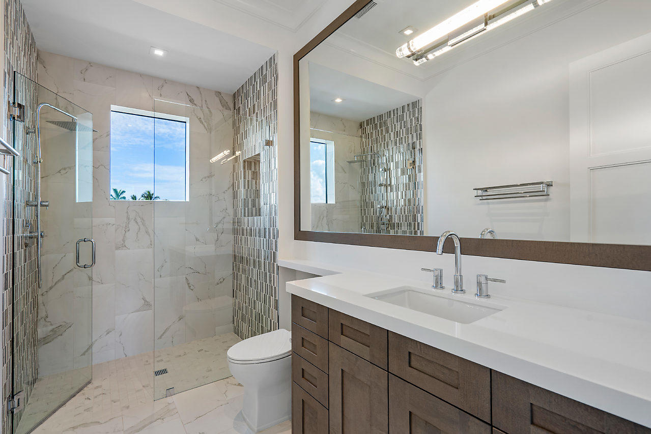 TROPIC ISLE 2ND SEC - Residential