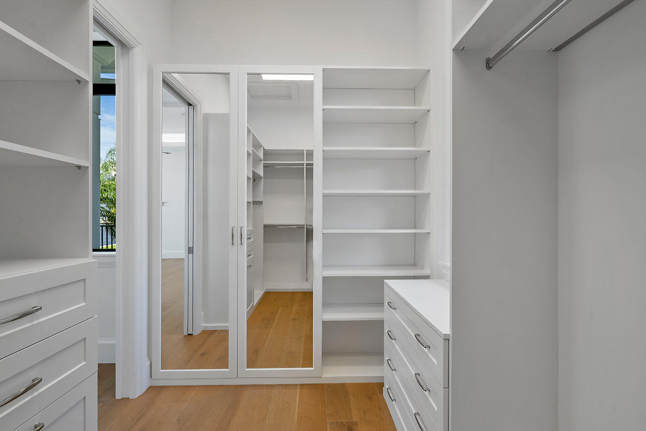 TROPIC ISLE 2ND SEC - Residential