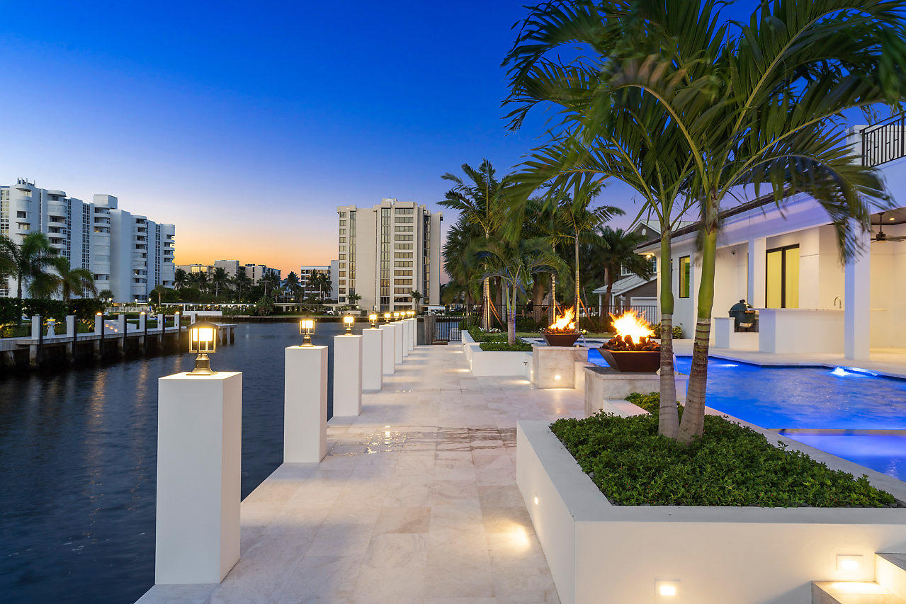 TROPIC ISLE 2ND SEC - Residential