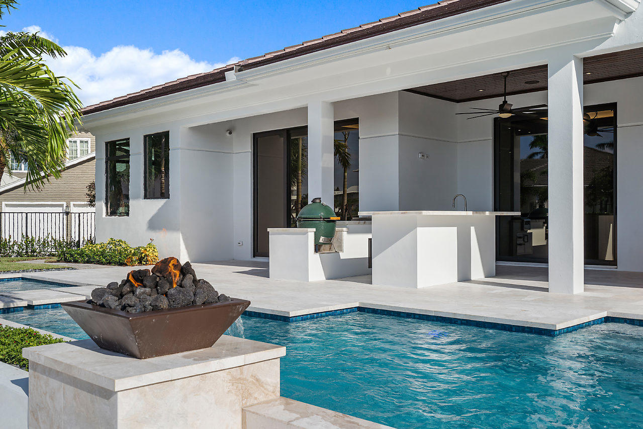 TROPIC ISLE 2ND SEC - Residential