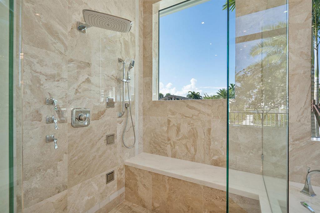 TROPIC ISLE 2ND SEC - Residential