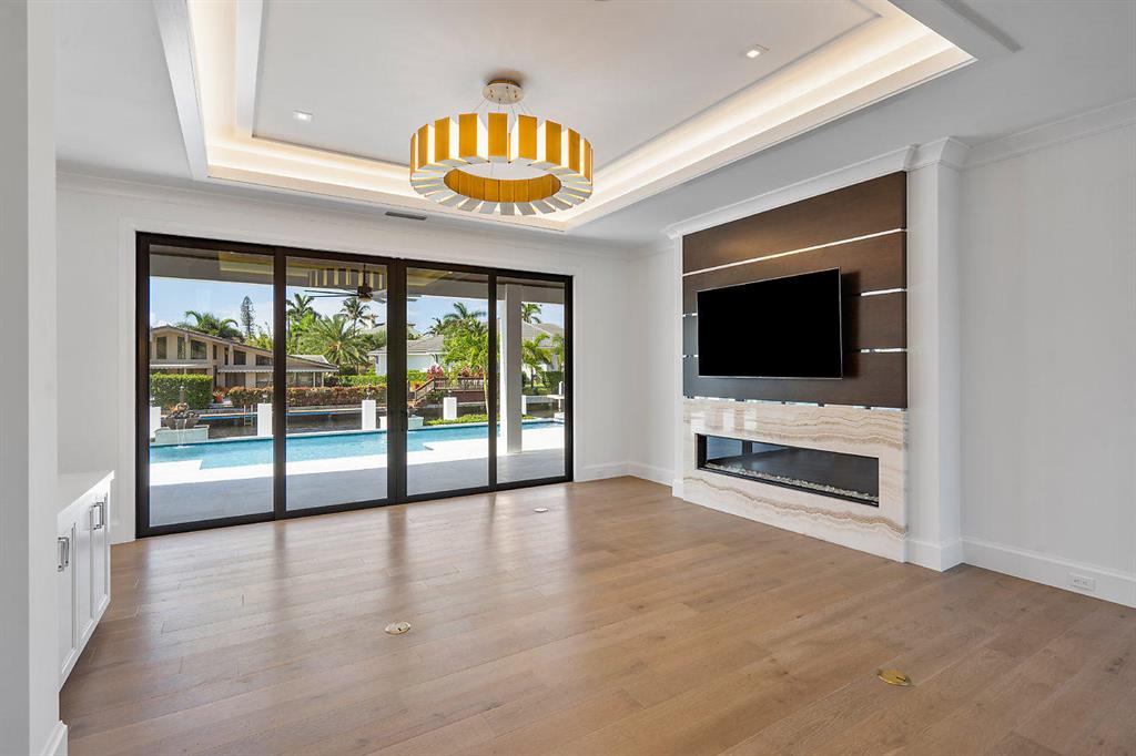 TROPIC ISLE 2ND SEC - Residential