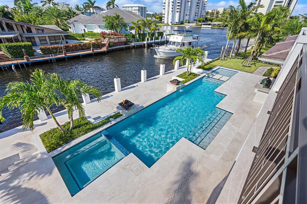 TROPIC ISLE 2ND SEC - Residential