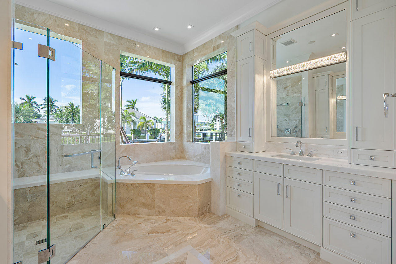 TROPIC ISLE 2ND SEC - Residential