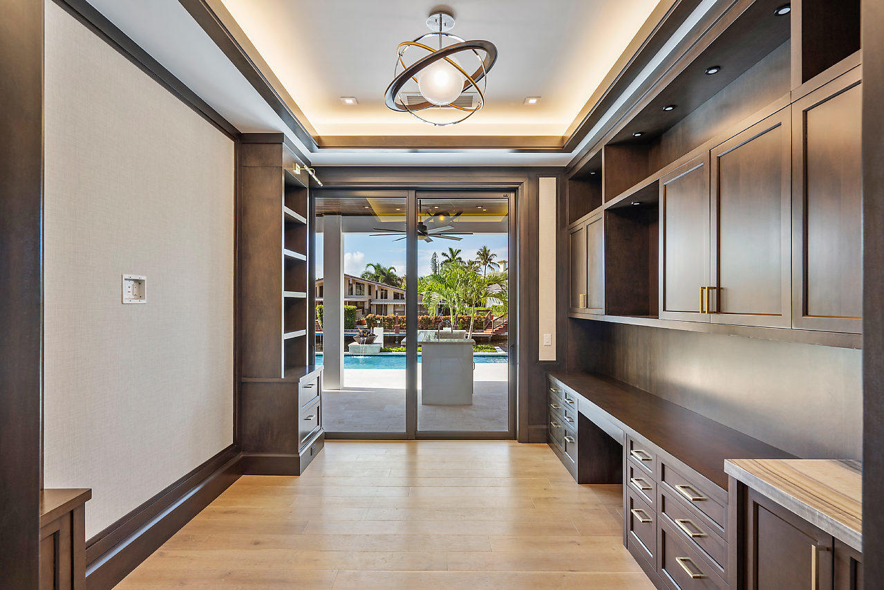 TROPIC ISLE 2ND SEC - Residential