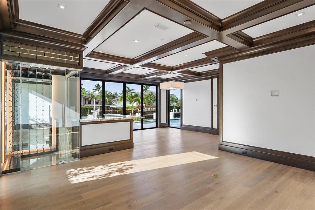 TROPIC ISLE 2ND SEC - Residential