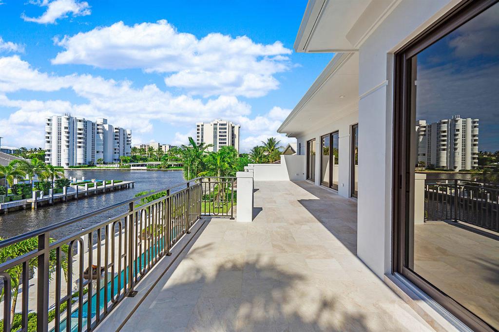 TROPIC ISLE 2ND SEC - Residential