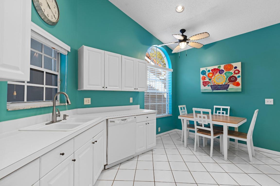 SABAL GARDENS AT BOCA TEECA 3 - Residential