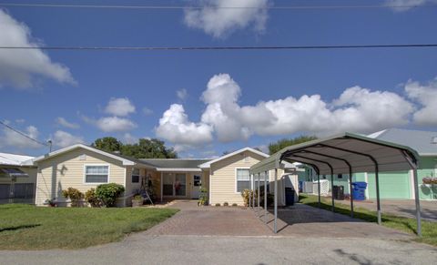 A home in Okeechobee