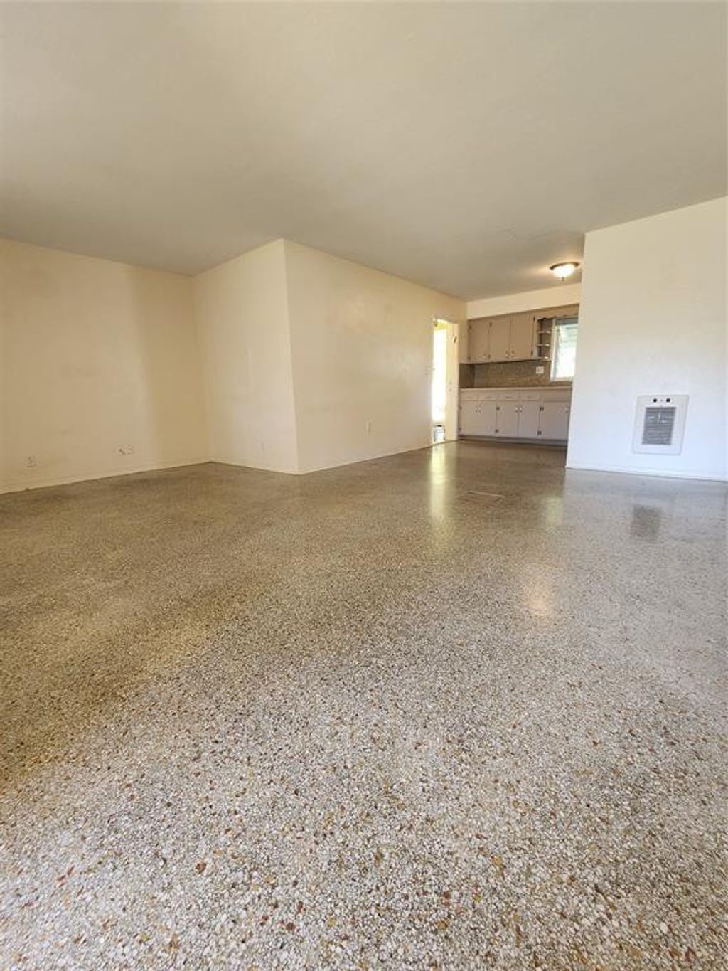 Photo of 270727092 NE #2 32nd Street, Fort Lauderdale, FL 33306 (MLS # F10545761)