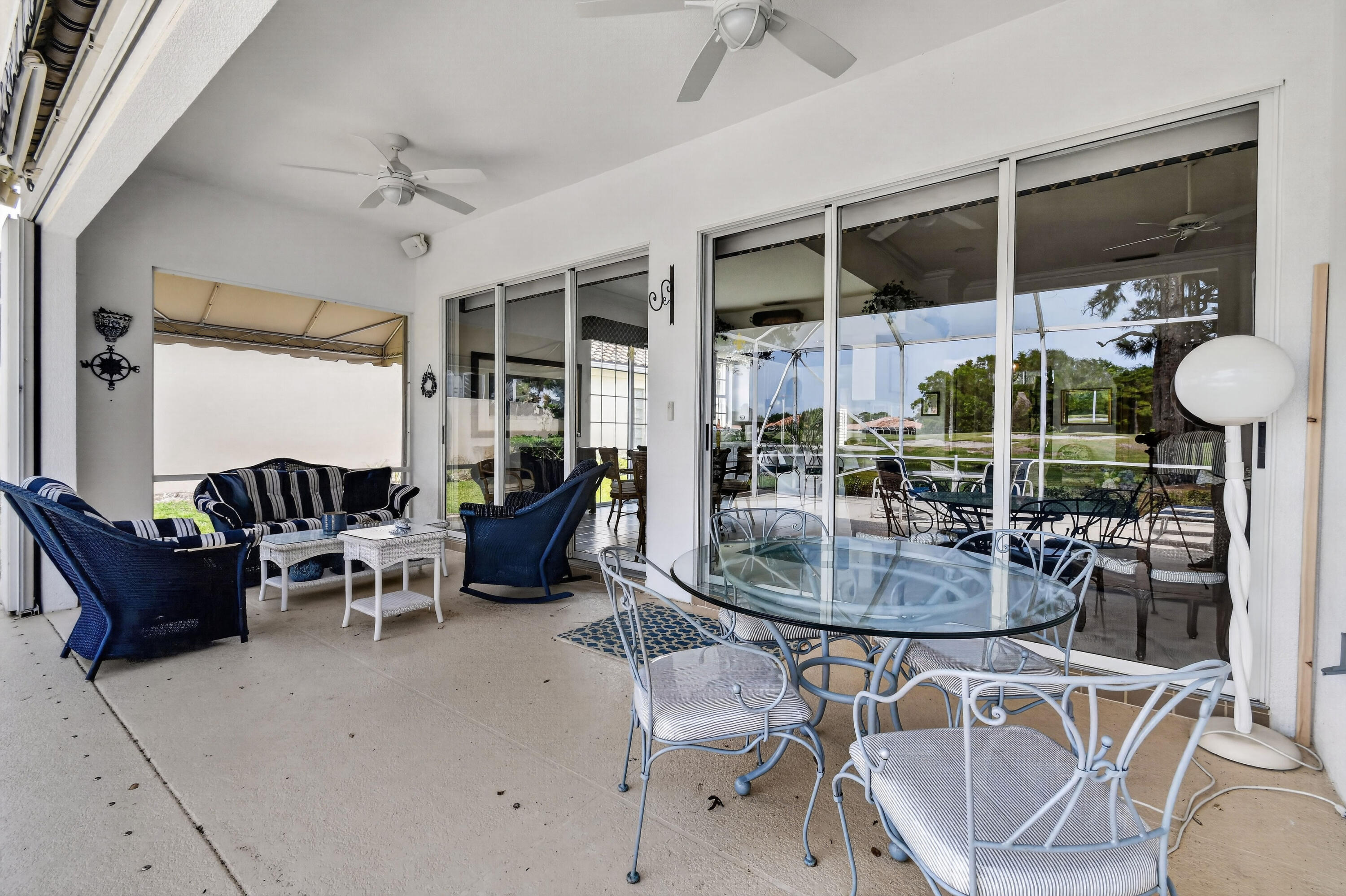 DOUBLE TREE - Residential