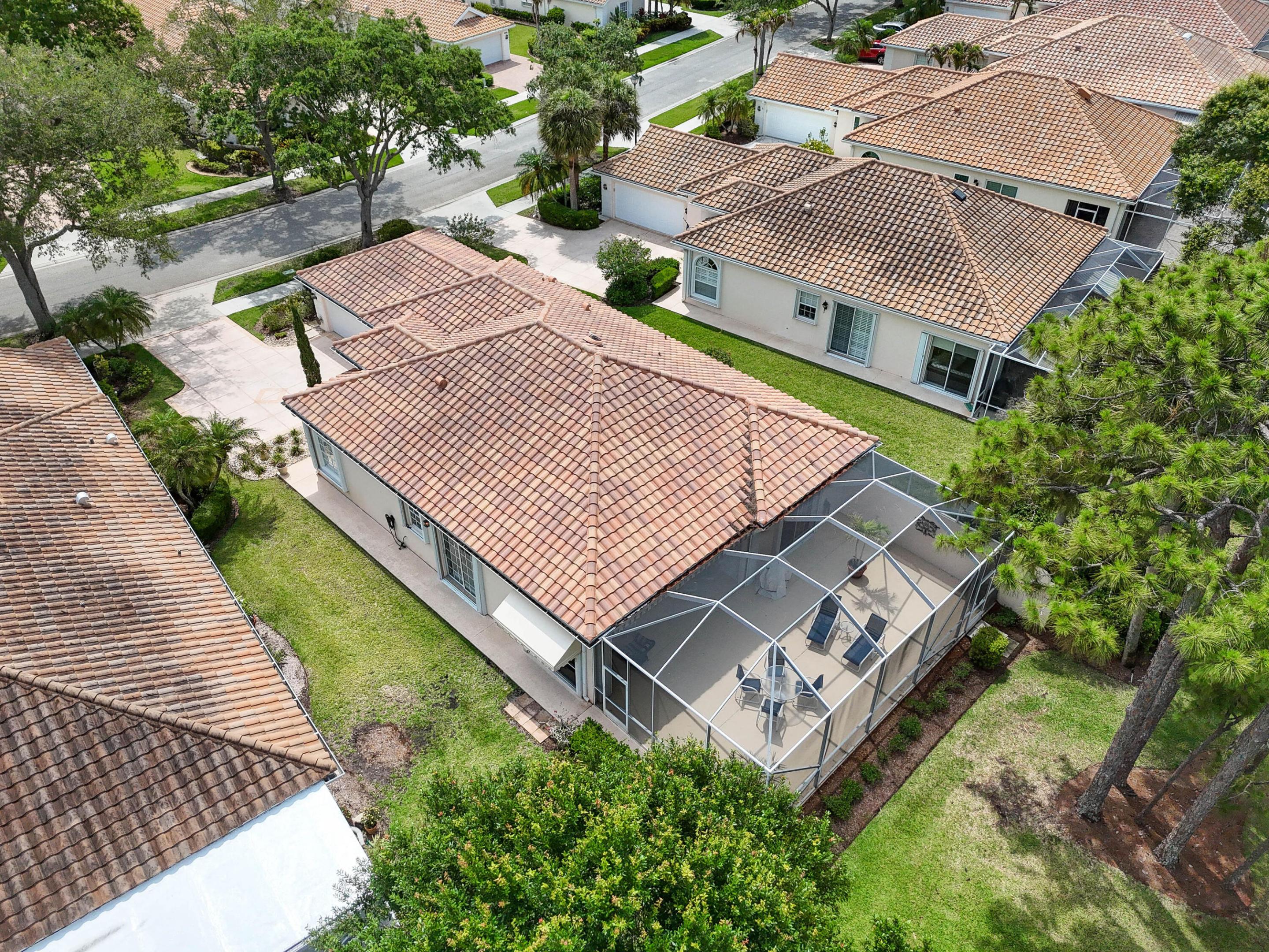 DOUBLE TREE - Residential