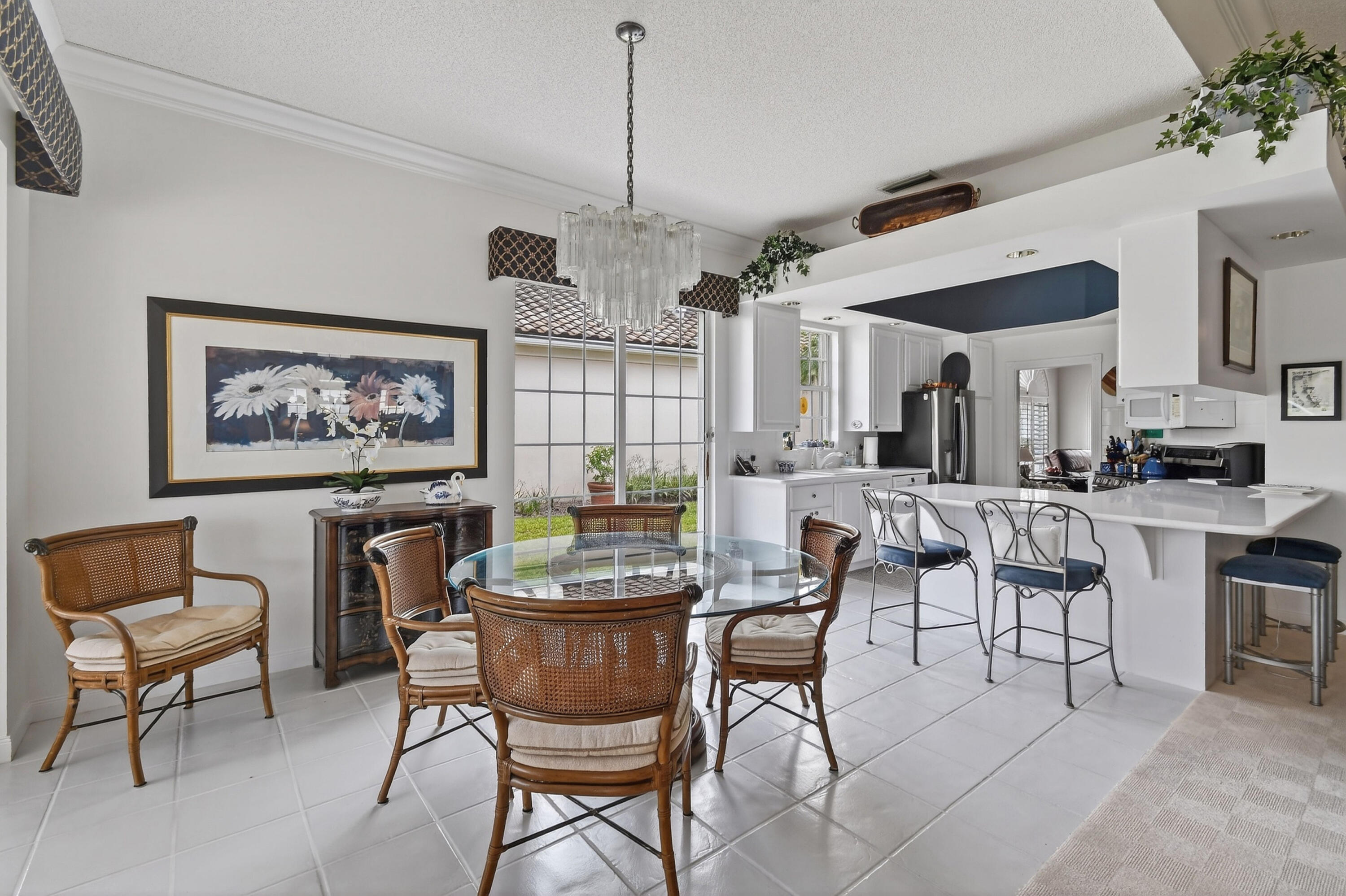 DOUBLE TREE - Residential