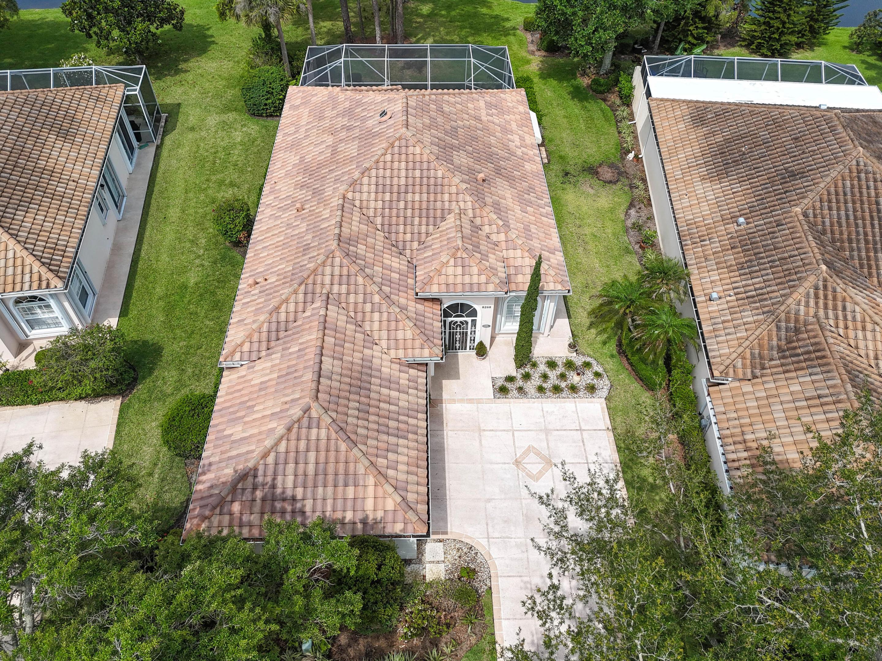 DOUBLE TREE - Residential