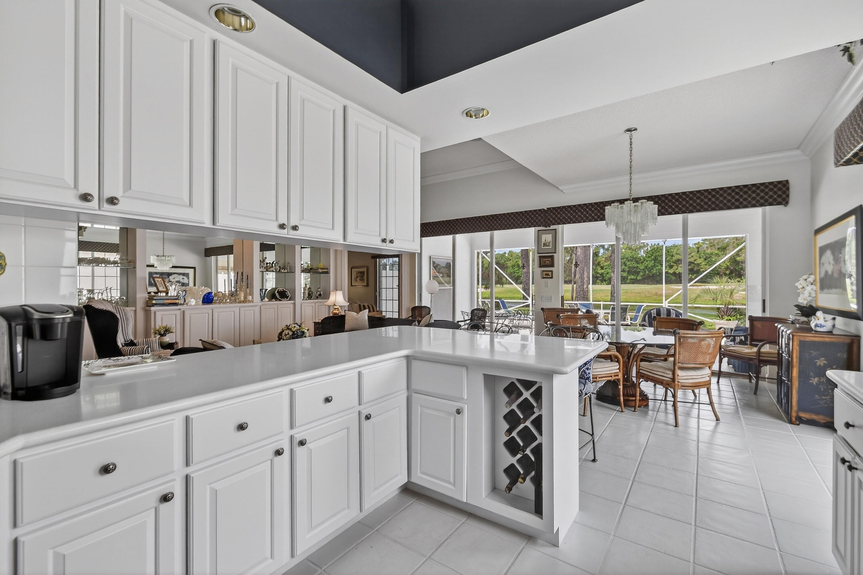 DOUBLE TREE - Residential
