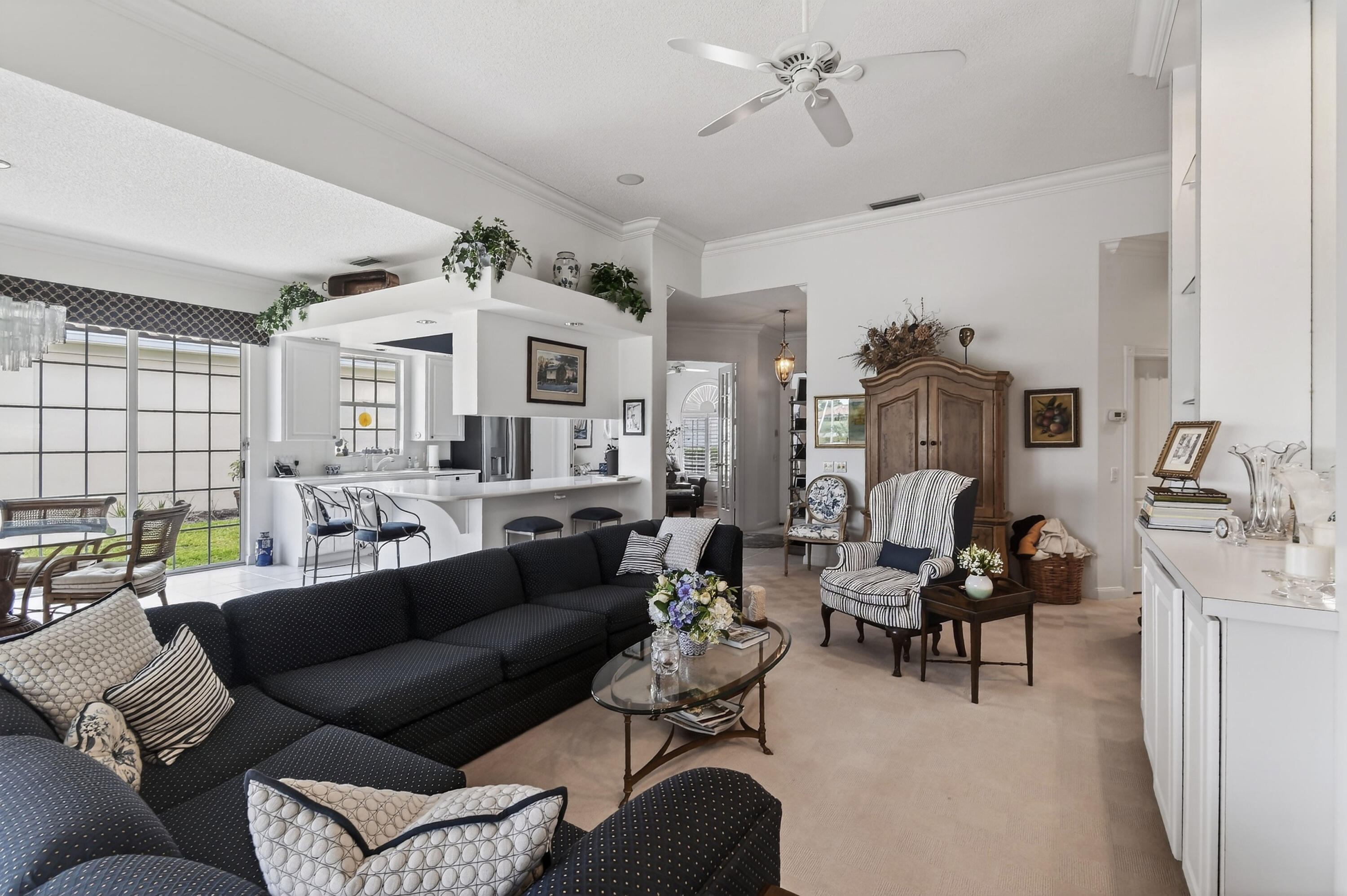 DOUBLE TREE - Residential