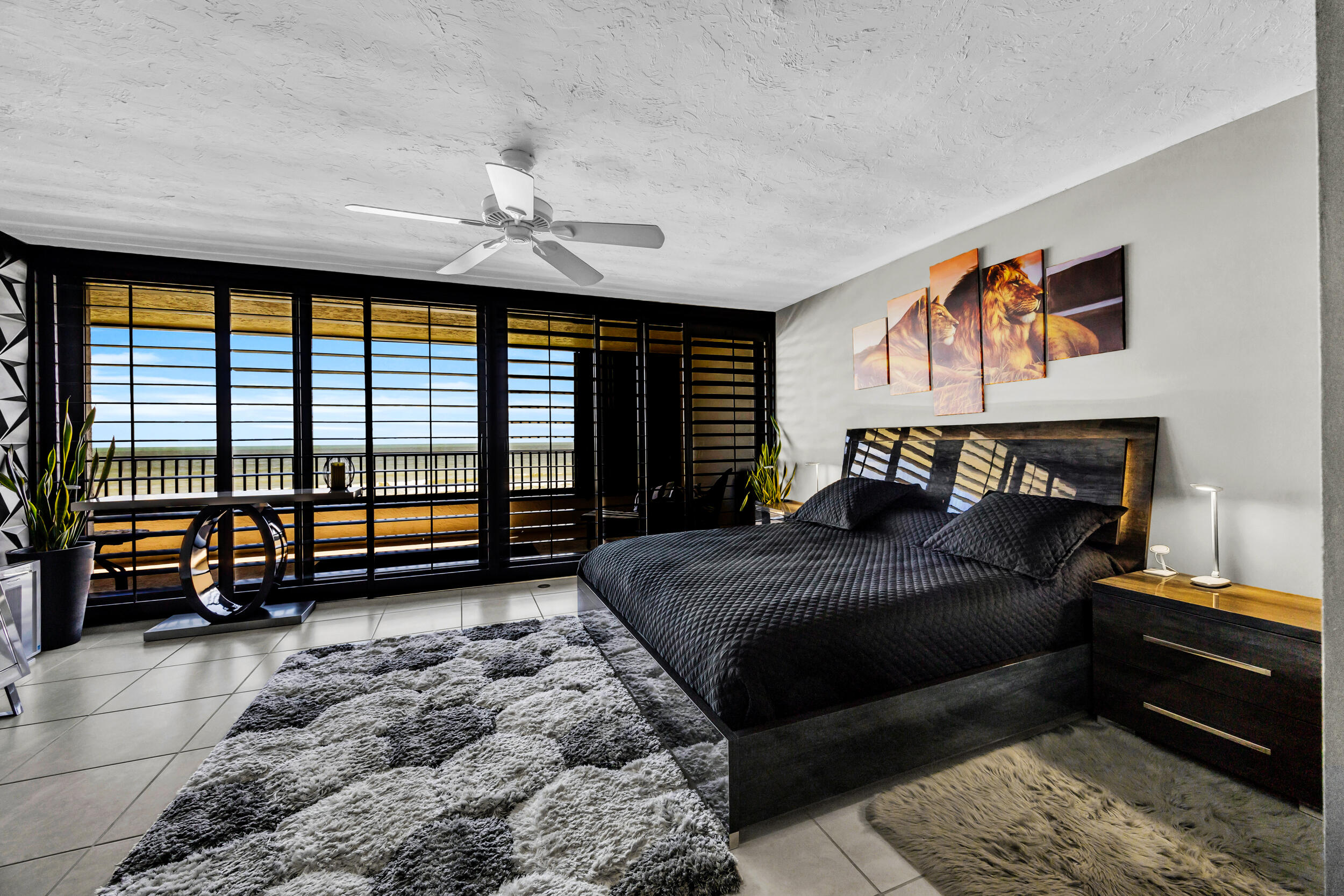 OCEAN SOUND CONDO - Residential