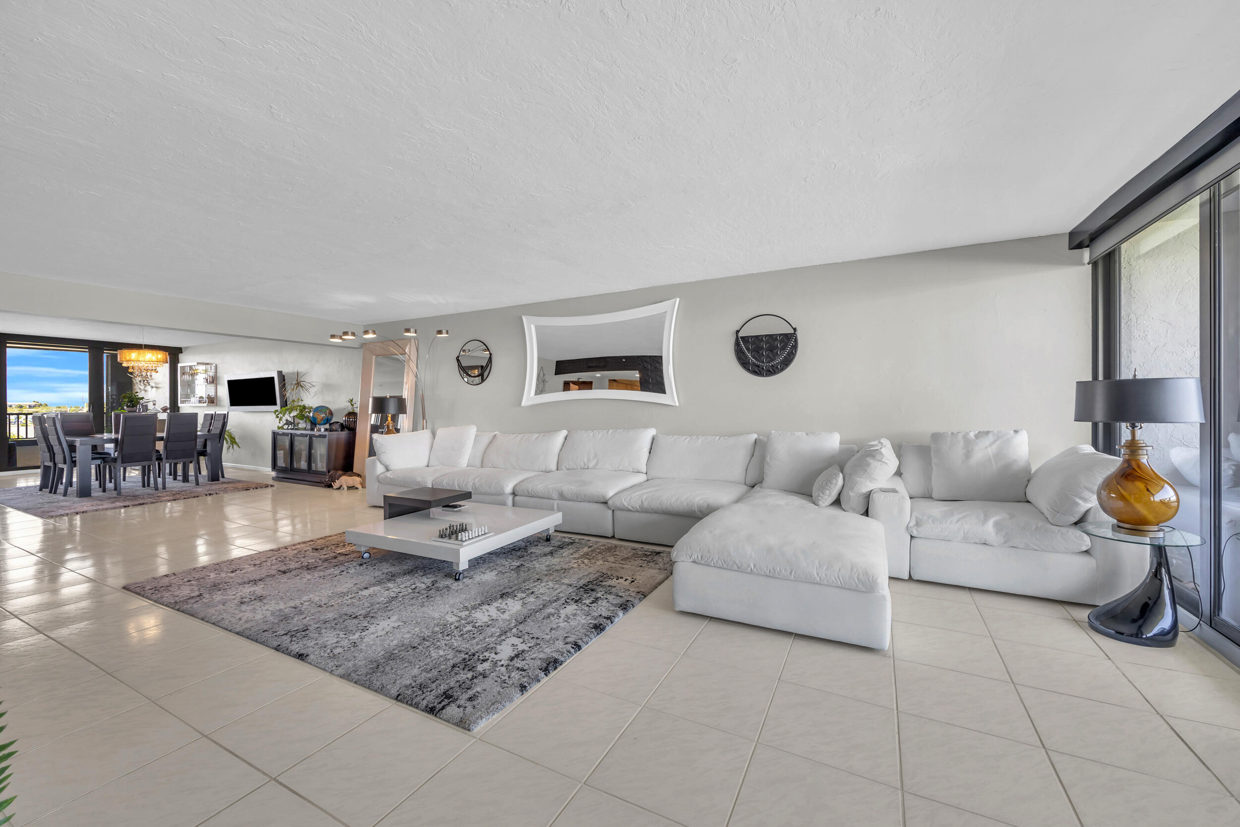 OCEAN SOUND CONDO - Residential