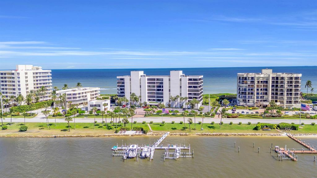 Photo of 19900 Beach Road #503, Jupiter, FL 33469 (MLS # R11133832)