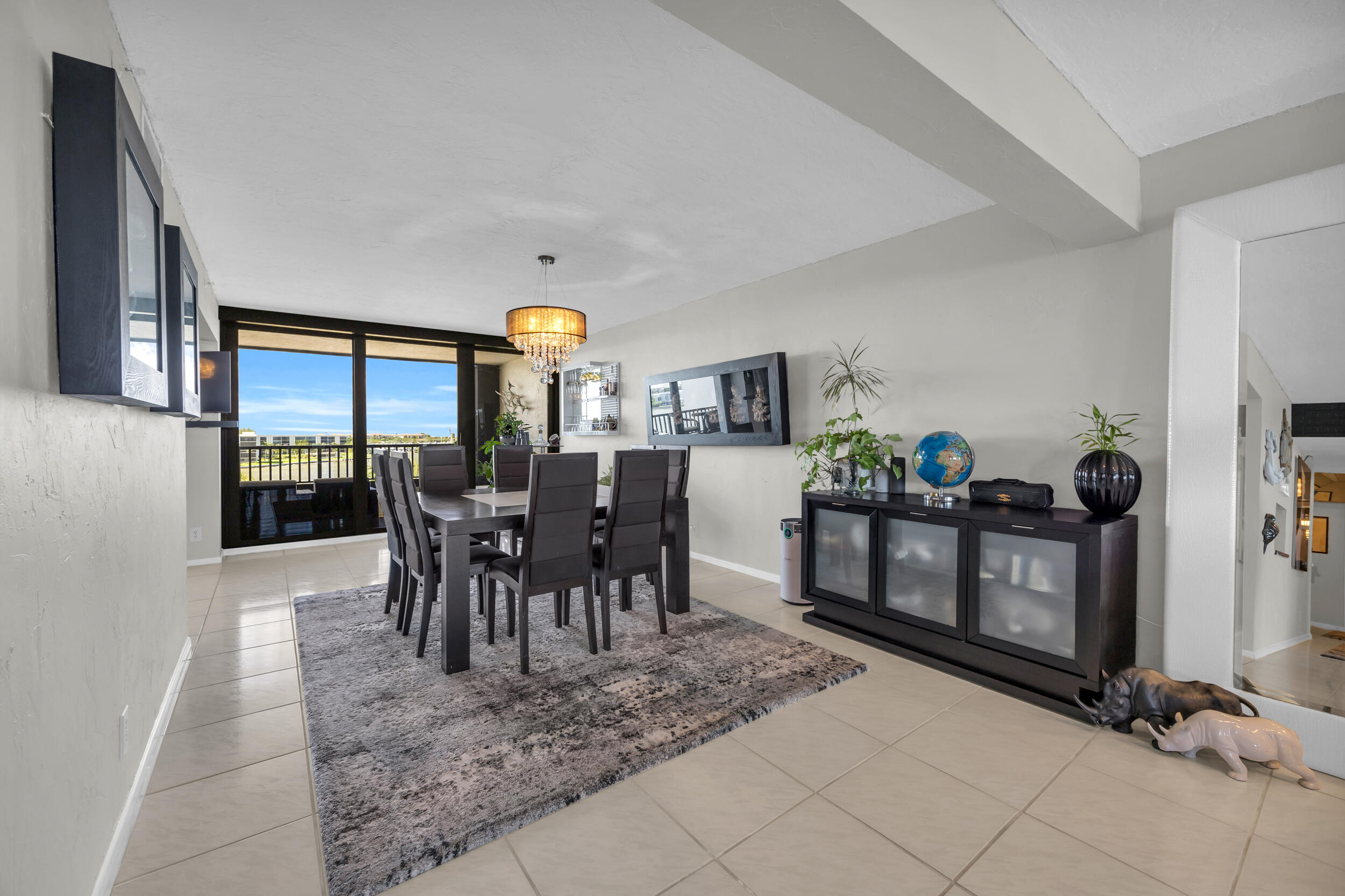 OCEAN SOUND CONDO - Residential