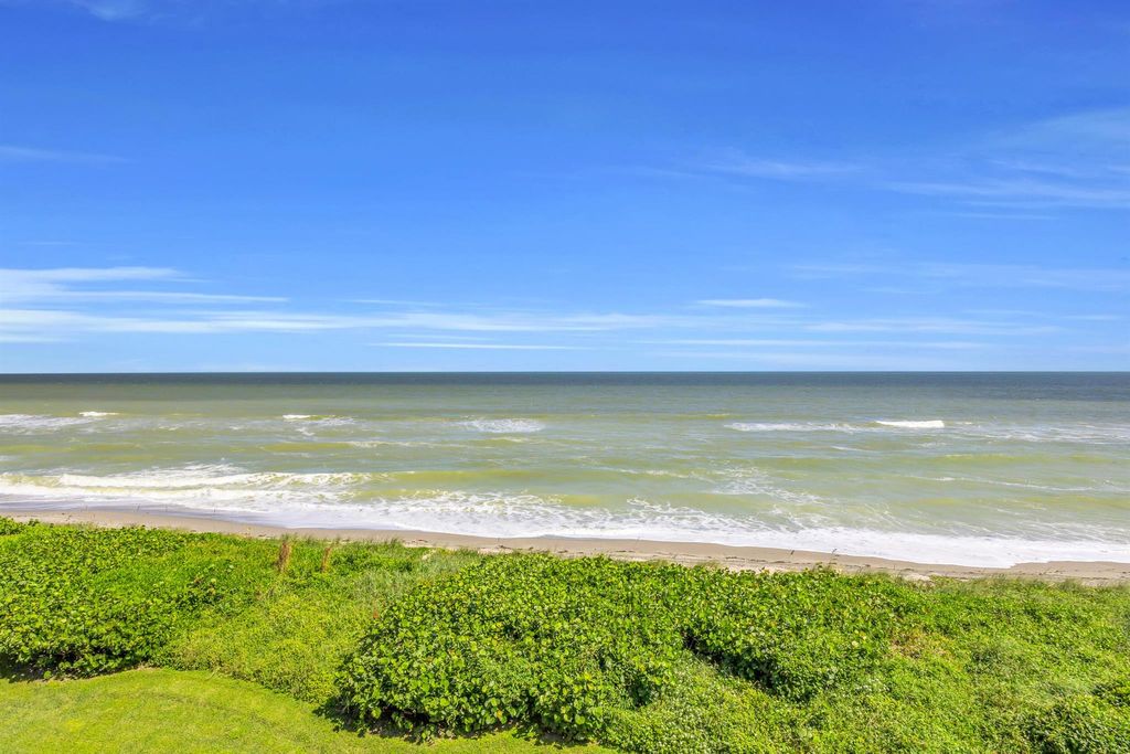 Photo of 19900 Beach Road #503, Jupiter, FL 33469 (MLS # R11133832)