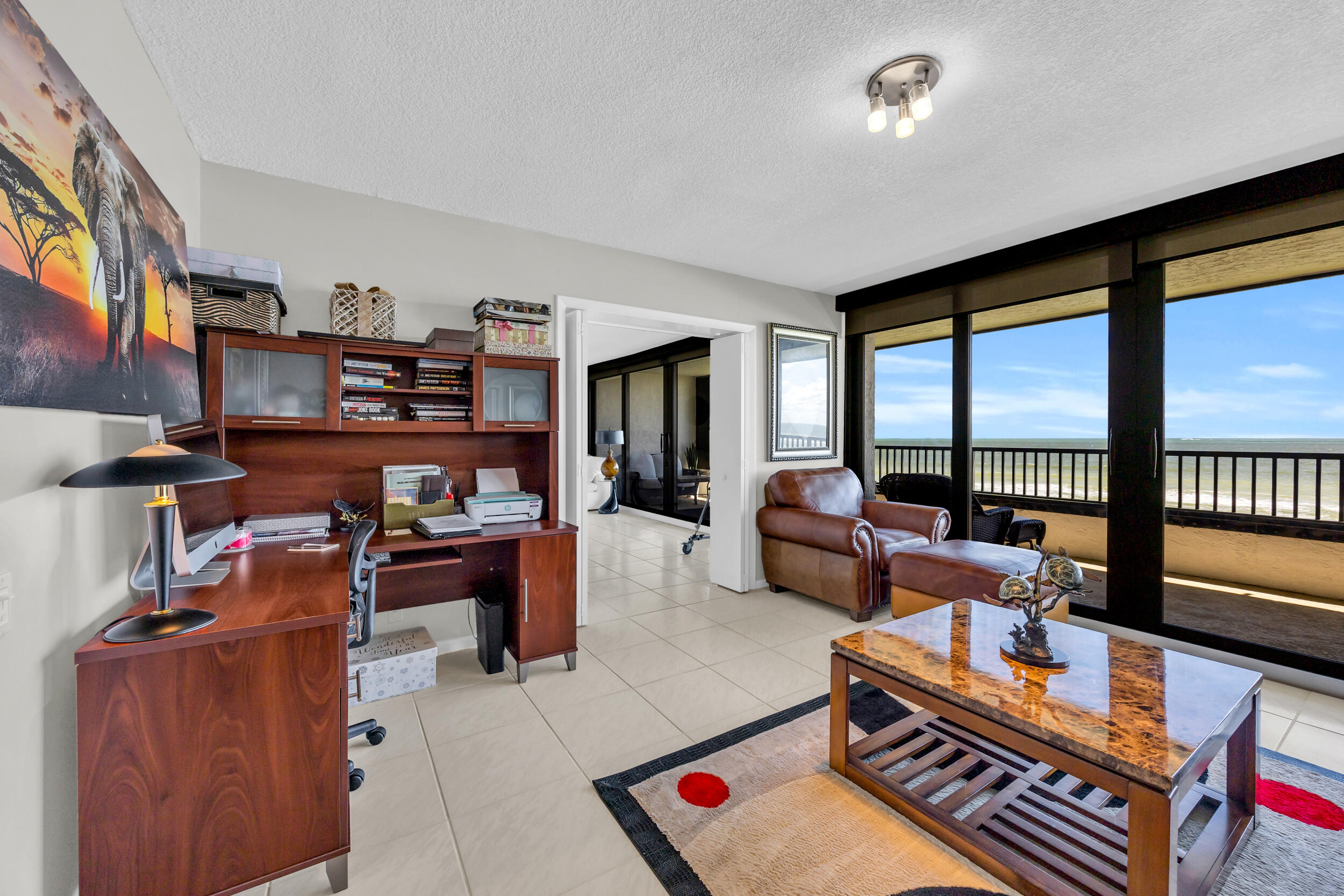 OCEAN SOUND CONDO - Residential