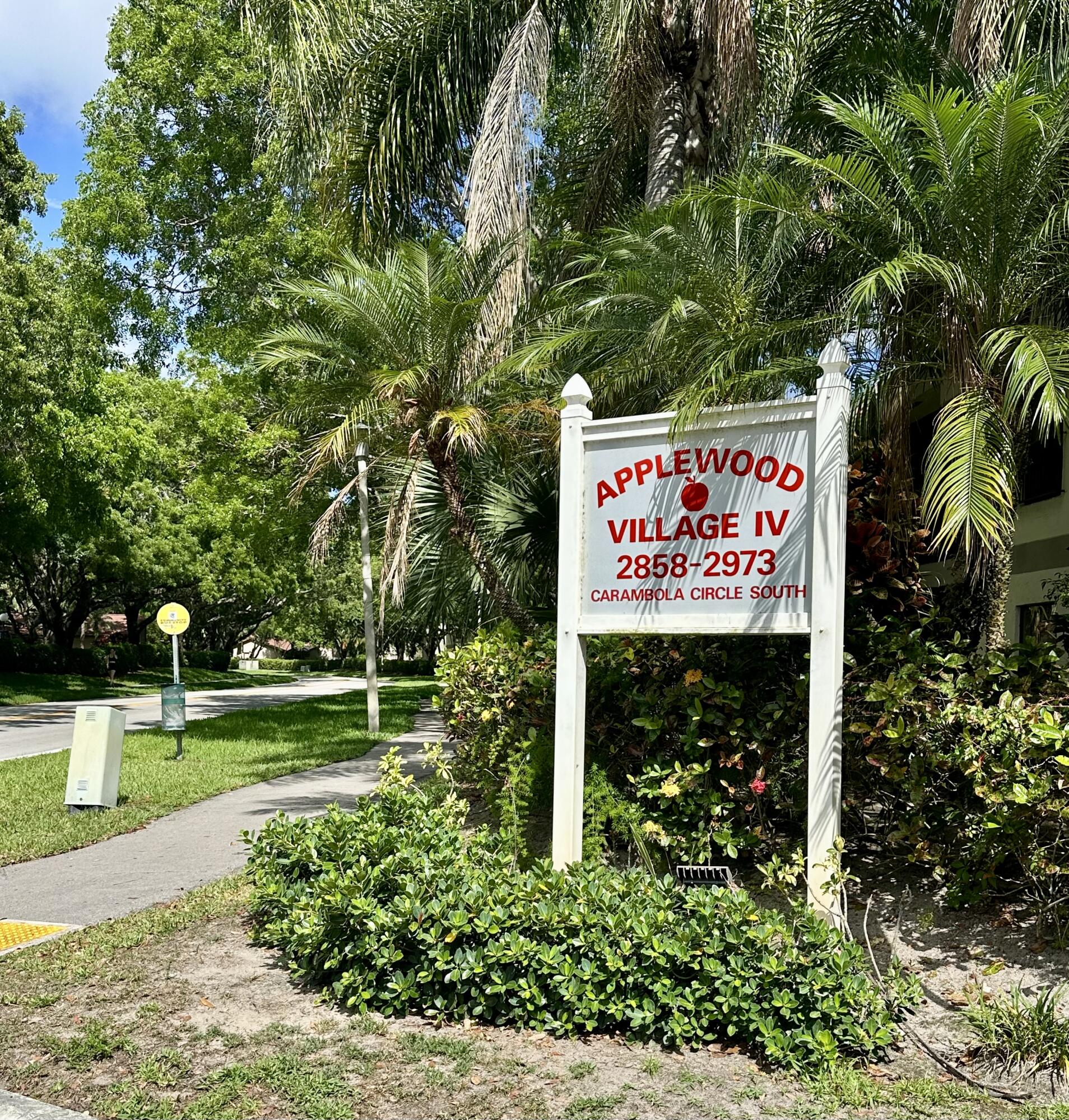 APPLEWOOD VILLAGE IV-B CONDO - Residential
