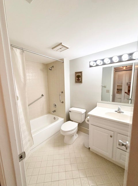 Tiny photo for 2908 S Carambola Cir Circle S #103, Coconut Creek, FL 33066 (MLS # B26031226)